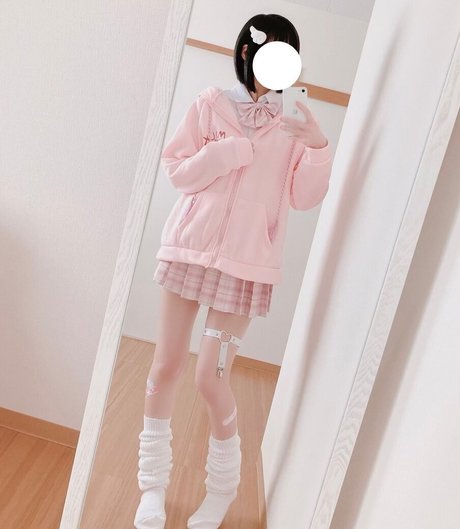 Foto di nudo di fuga di OnlyFans di Miao