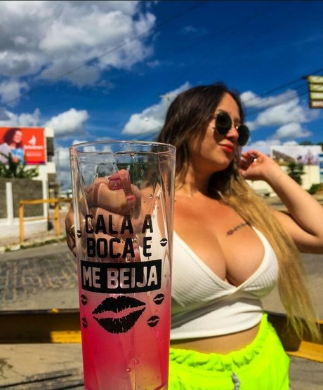 Naken läckt OnlyFans-bild av Jennef Fontes