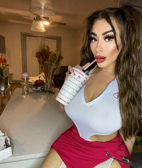 Naakte gelekte OnlyFans-foto van Daniela2319