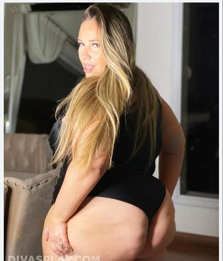 Mar Tarres OnlyFansリークヌード写真