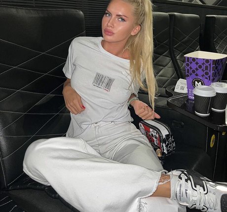 Nacktes geleaktes OnlyFans-Foto von Dasha