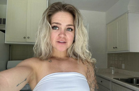 Обнаженная фотография утечки OnlyFans от Caseylynnnr