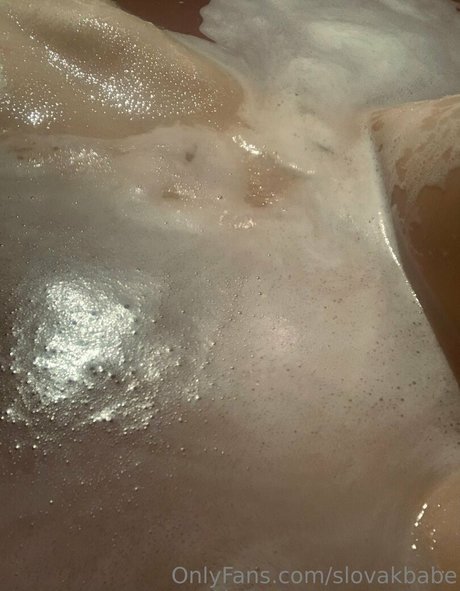 Nacktes geleaktes OnlyFans-Foto von Slovakbabe