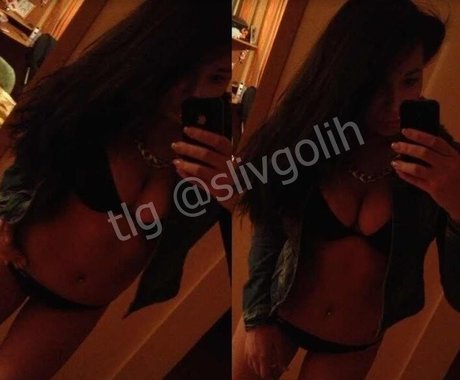 Nacktes geleaktes OnlyFans-Foto von Mila Saifutdinova