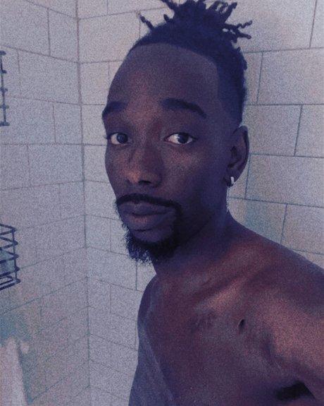 Drako Malfoy OnlyFansリークヌード写真