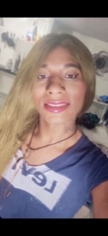 Alasti lekkinud OnlyFans-i pilt Rosestar1