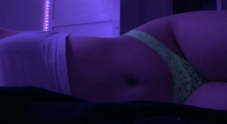 Alasti lekkinud OnlyFans-i pilt Secret Couple