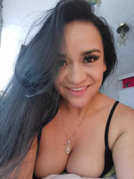 Angela naked leaks OnlyFans pic