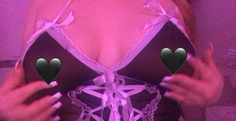 Nacktes geleaktes OnlyFans-Foto von Saski