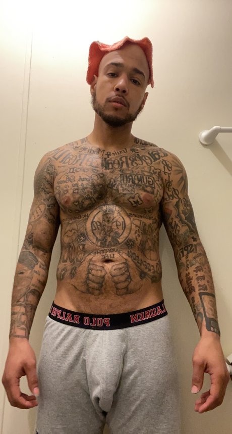 Naken lekkede OnlyFans-bilde av Mrnorth