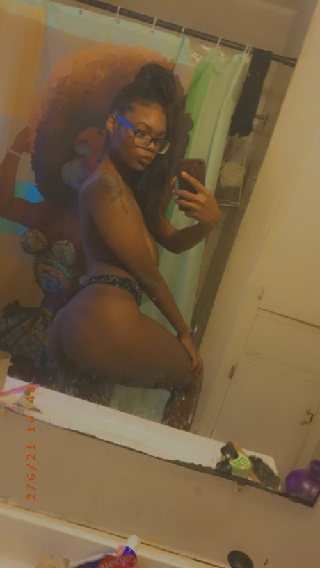 Foto desnuda filtrada de OnlyFans de U35662603