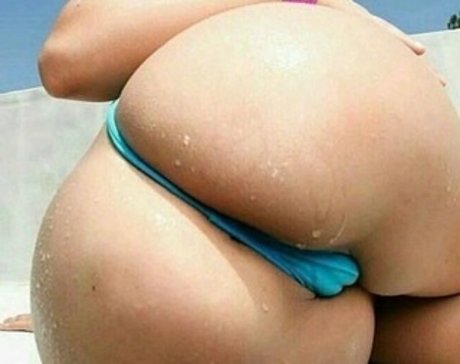 Обнаженная фотография утечки OnlyFans от Modelsophy