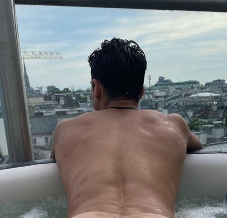 Nahá fotka uniklých OnlyFans od Diego