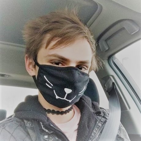 Naken lekkede OnlyFans-bilde av   