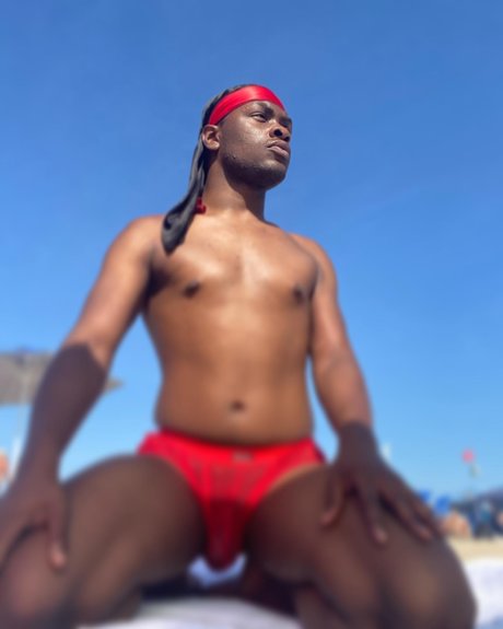 Naken lekkede OnlyFans-bilde av Sexy Lips