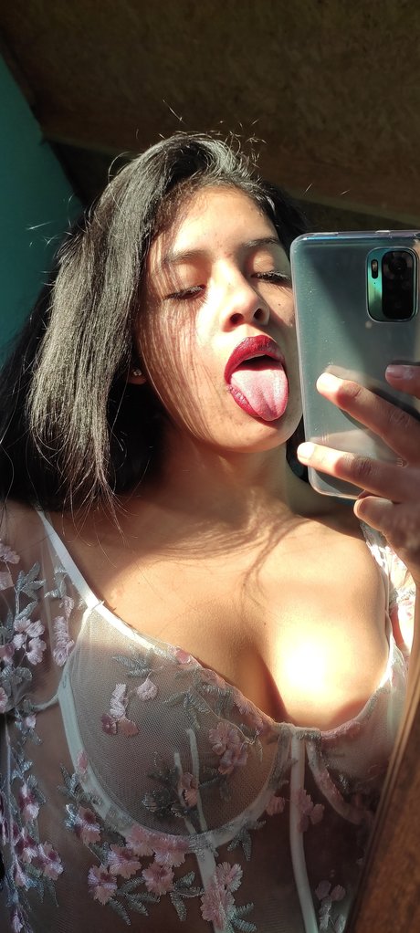 Foto di nudo di fuga di OnlyFans di Liilitt