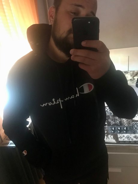 Foto di nudo di fuga di OnlyFans di Rocco