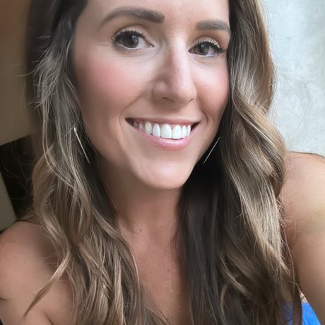 Naakte gelekte OnlyFans-foto van Stella 