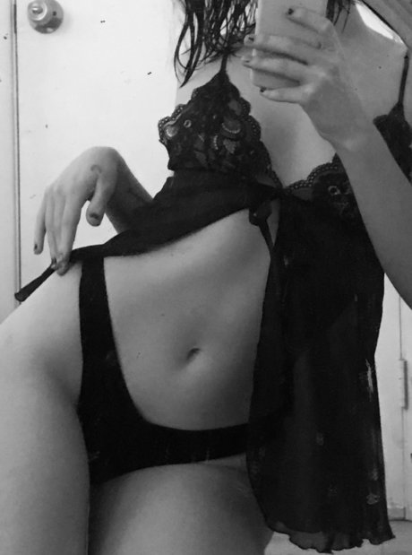 Naakte gelekte OnlyFans-foto van 