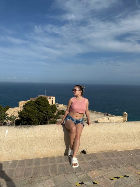 Naken lekkede OnlyFans-bilde av Magie