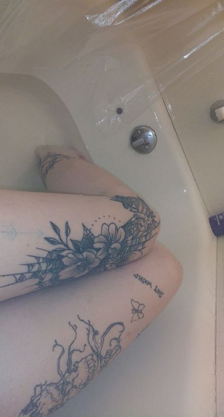 OnlyFans-model Barbietink98