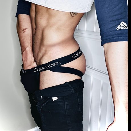 Foto di nudo di fuga di OnlyFans di Dallass King