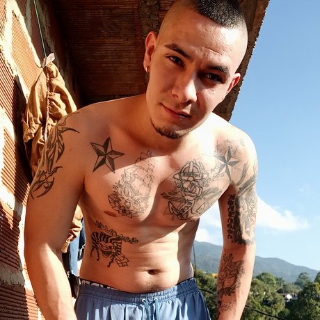 Alasti lekkinud OnlyFans-i pilt Robinson Rodriguez