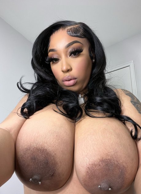 Kiorboobs naked leaks OnlyFans pic