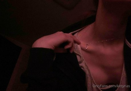 Nahá fotka uniklých OnlyFans od Kittyrias