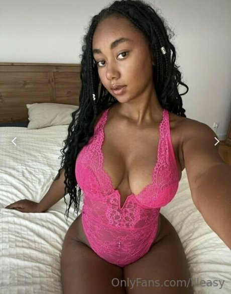 Naken lekkede OnlyFans-bilde av Llleasy