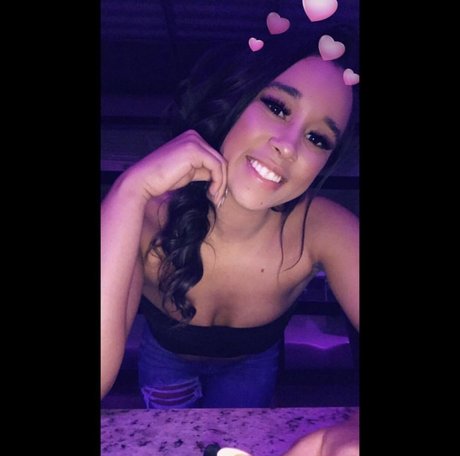 Russia Jones naked leaks OnlyFans pic