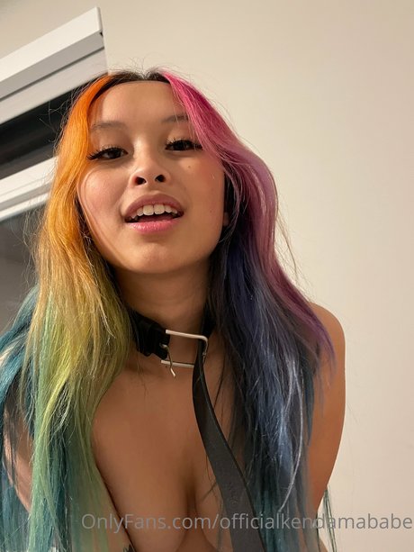 Naken lekkede OnlyFans-bilde av Kendama Babe