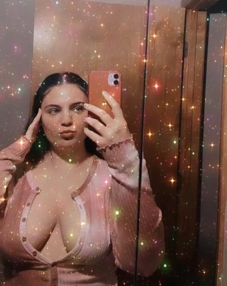 Обнаженная фотография утечки OnlyFans от Xoparis