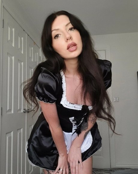 Naken läckt OnlyFans-bild av Tattooedtemptress69