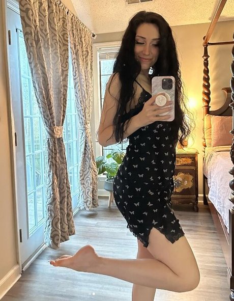 Naken läckt OnlyFans-bild av Sexy Hxy