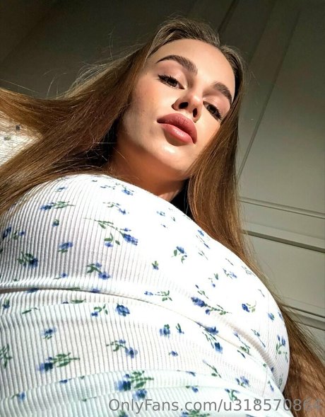 Photo nue de fuite OnlyFans de Ladyshapes