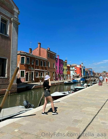Foto desnuda filtrada de OnlyFans de Stellaaaa