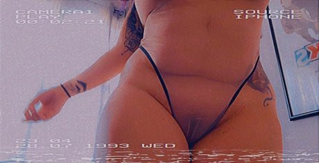 Miss Riss naked leaks OnlyFans pic