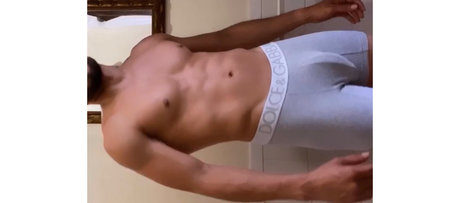 Nacktes geleaktes OnlyFans-Foto von 