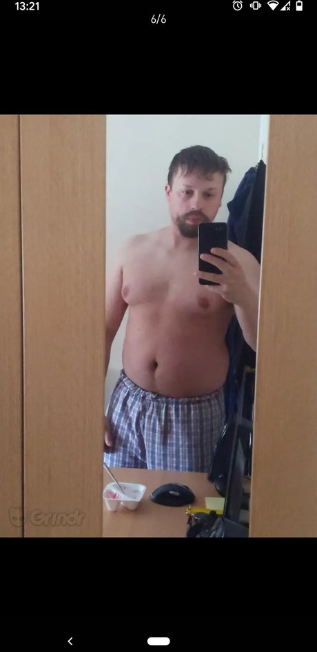 Nacktes geleaktes OnlyFans-Foto von Beefyboy