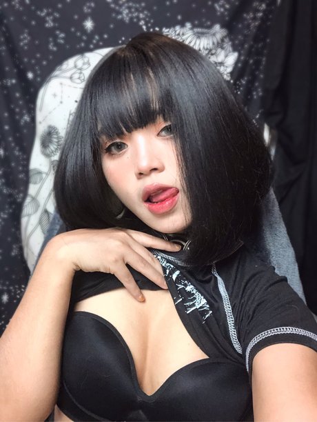 Alasti lekkinud OnlyFans-i pilt Jane 