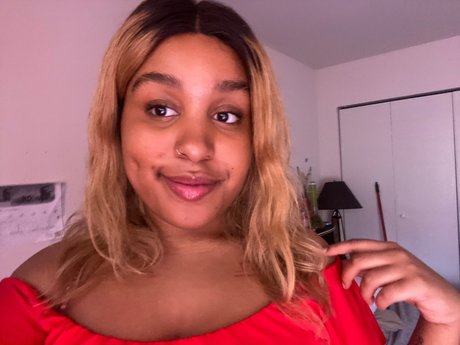 Naakte gelekte OnlyFans-foto van Xayxaystar777