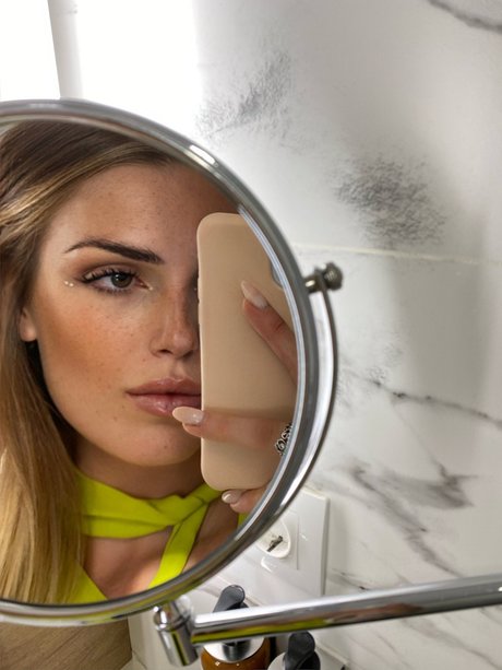 Maylaspio naked leaks OnlyFans pic