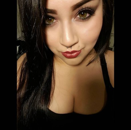 Nahá fotka uniklých OnlyFans od Sandyxrated