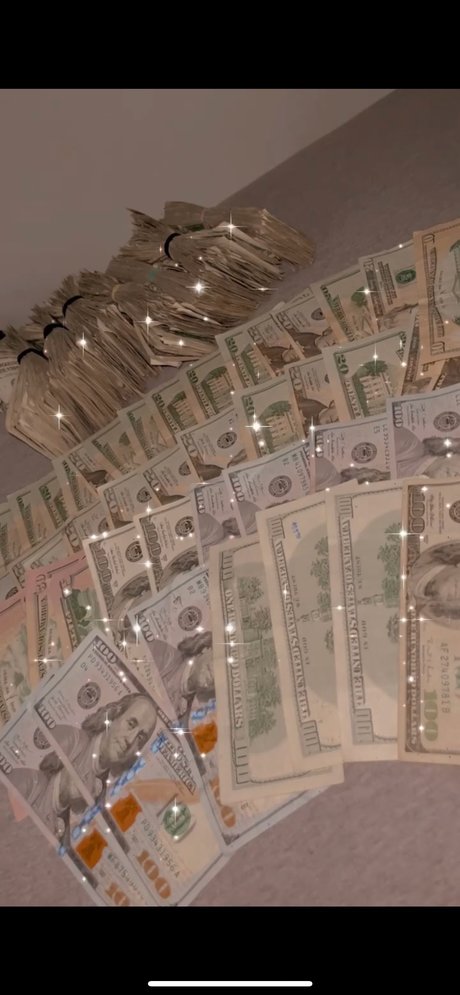 Обнаженная фотография утечки OnlyFans от Tatted Beautyy