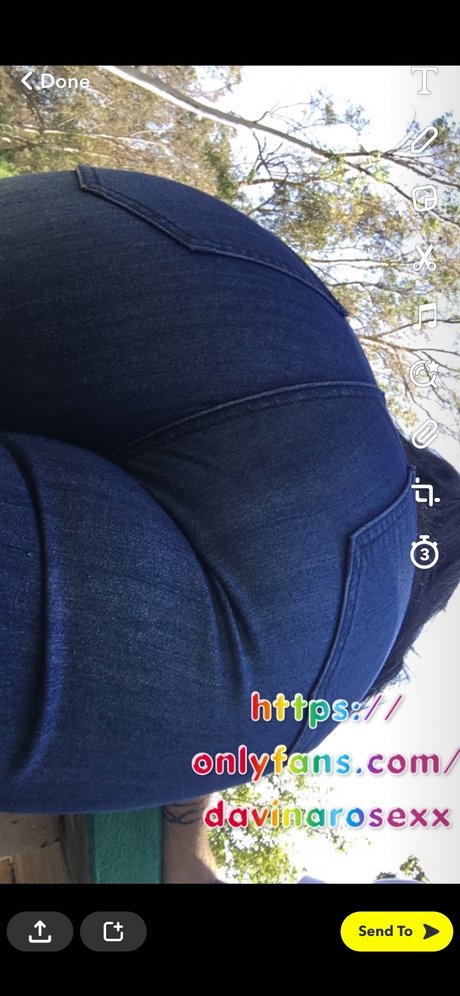 Naken lekkede OnlyFans-bilde av Rose