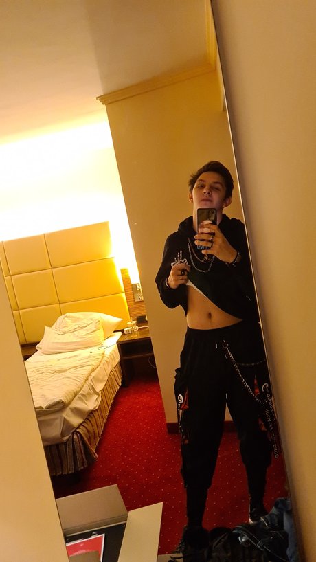 Heyimiggvar naked leaks OnlyFans pic