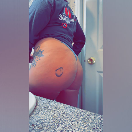 Naken lekkede OnlyFans-bilde av Ttb 