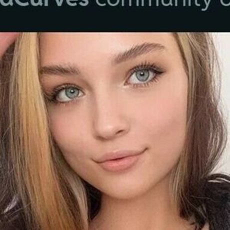 Nahá fotka uniklých OnlyFans od Lilytidds