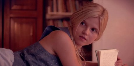 Nacktes geleaktes OnlyFans-Foto von Ana Mulvoy Ten